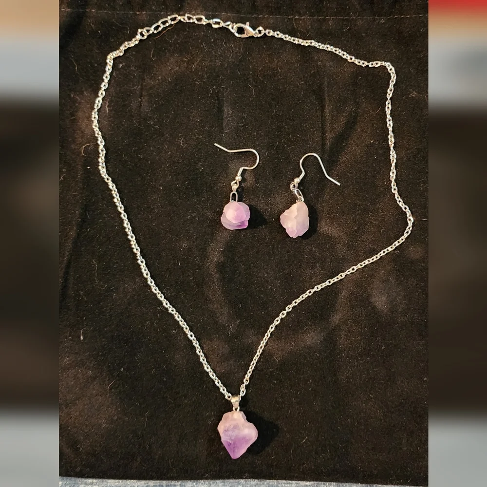 Rough Synthetic Amethyst Pendant‎ and Earrings Set